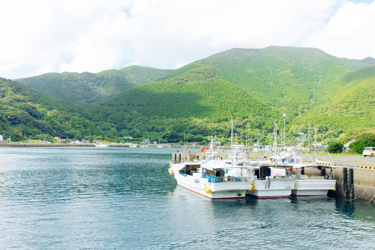 Villa Miyako 源泉かけ流し客室温泉ヴィラ みやこ別邸 Goto Exteriér fotografie