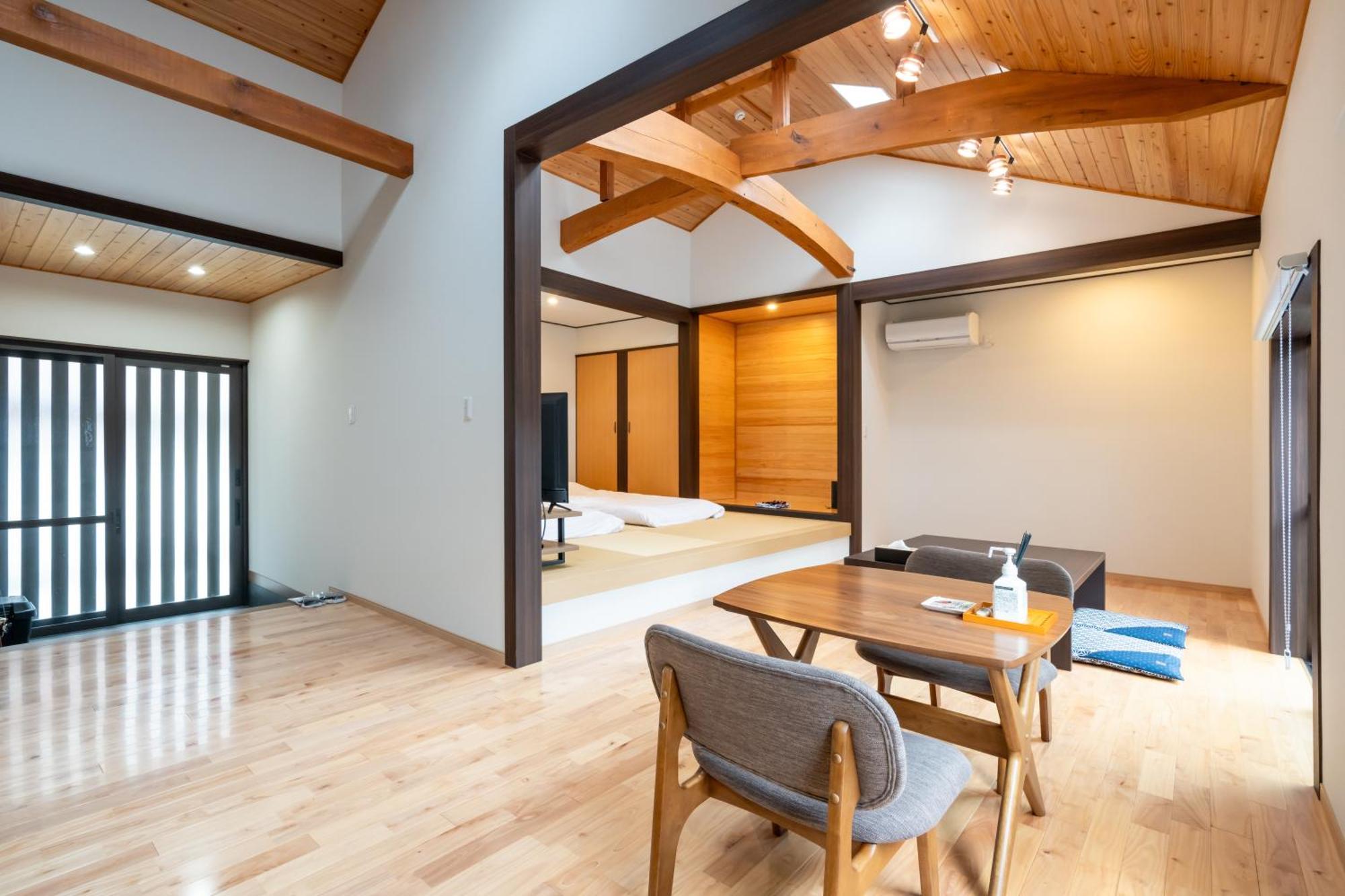 Villa Miyako 源泉かけ流し客室温泉ヴィラ みやこ別邸 Goto Exteriér fotografie